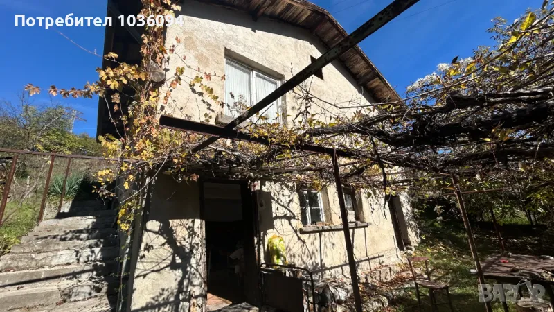 Къща до Дупница , снимка 1