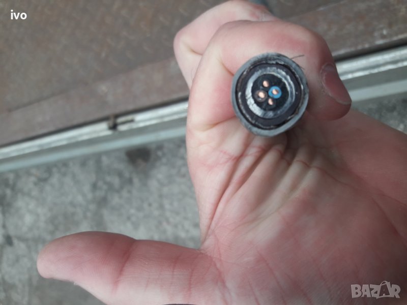 Продавам четирижилен кабел , снимка 1