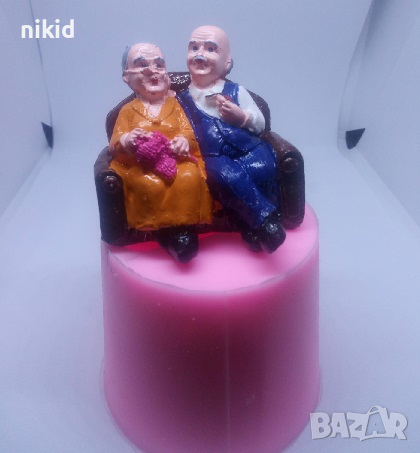 3d Баба и дядо на диван силиконов молд фрома фондан гипс декор украса, снимка 1