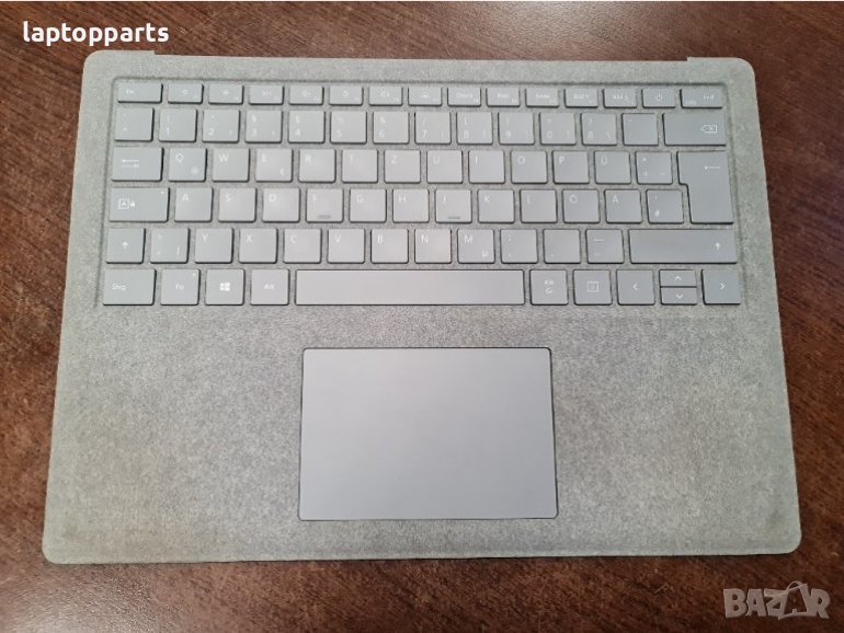 Microsoft Surface 1769 Палмрест + клавиатура, снимка 1