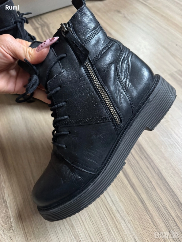 Оригинални дамски боти ест. кожа Bugatti! 37 н, снимка 1