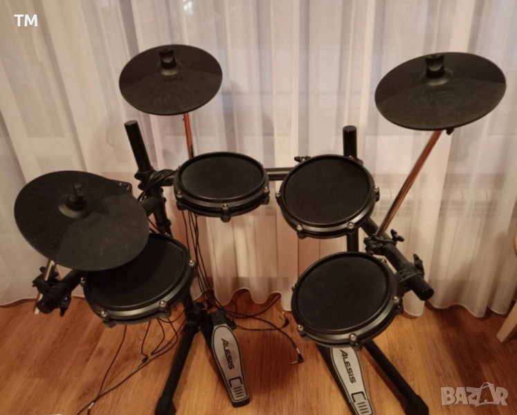 Електронен барабанен сет, модел Alesis Nitro Mesh Kit., снимка 1