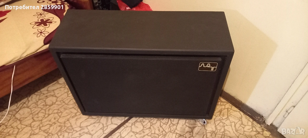 Продавам китарен кабинет LAT с два говорителя, снимка 1