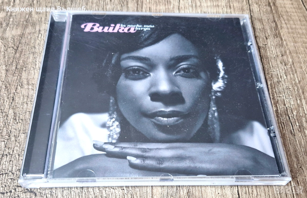 Компакт Дискове - Поп - Рок: Buika – La Noche Mas Larga, снимка 1