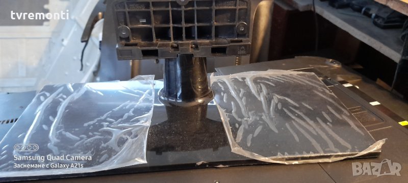 TV стойка BN61-08775 Телевизор SAMSUNG UE32F5300A и SAMSUNG UE32F5000A, снимка 1