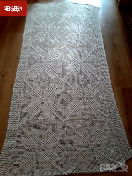Плетена покривка за легло, снимка 1