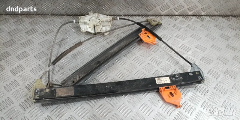 Стъклоповдигач Audi A8 2004г.(преден десен)	, снимка 1