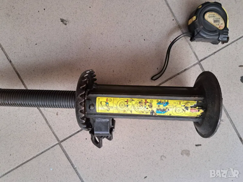 Винтов крик за мерцедес спринтер 2т 2степени 2009г, снимка 1