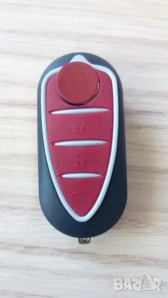 Кутийка ключ за Алфа Ромео Alfa Romeo Mito, Brerra, Giulieta, 3 бутона, снимка 1