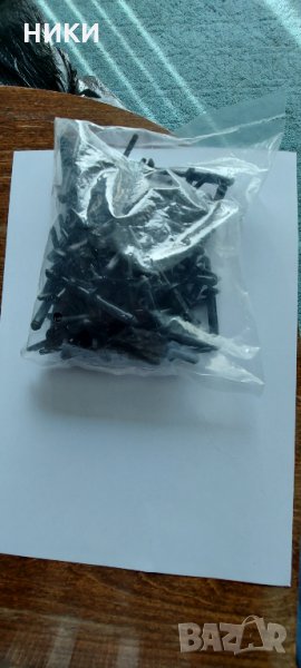 пластмасови нитове за коли, снимка 1