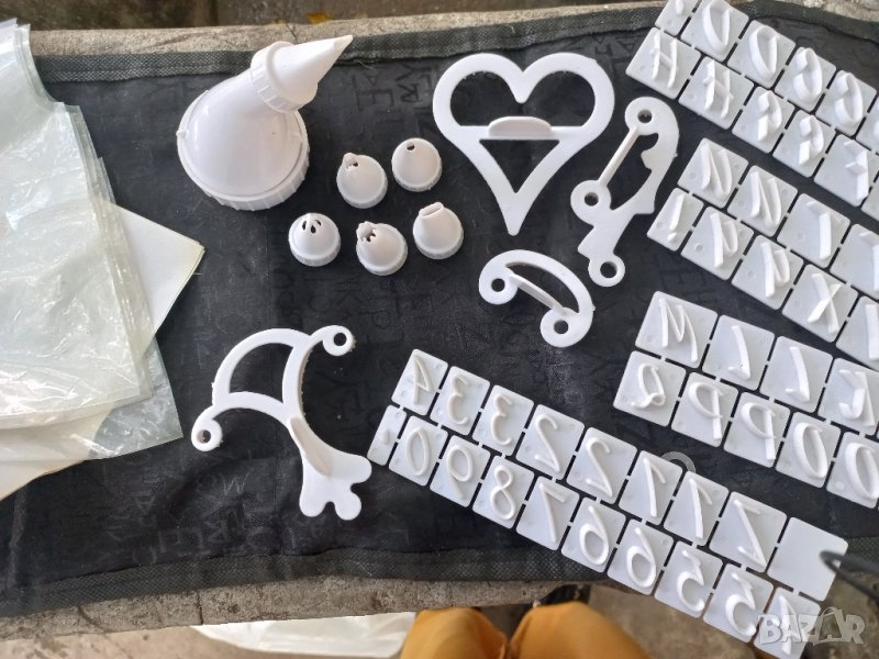 За украса на торти и сладкиши, снимка 1