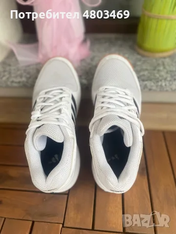 Маратонки adidas Speedcourt, снимка 4 - Маратонки - 56091782