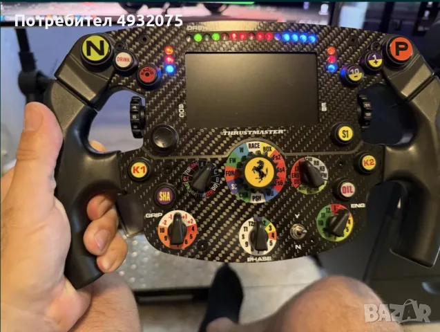 волан + педали Thrusmaster за симулатор, снимка 3 - Джойстици и геймпадове - 55837959