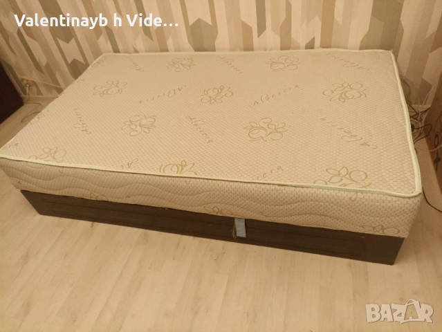 легло с механизъм и матрак 