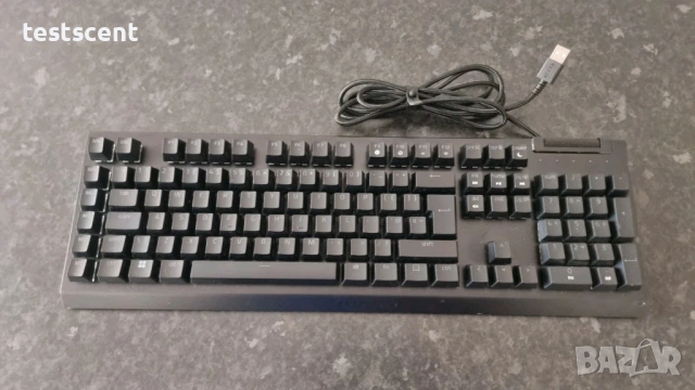 Механична геймърска клавиатура Razer BlackWidow V4 Green Switches gaming keyboard, снимка 6 - Клавиатури и мишки - 53002097