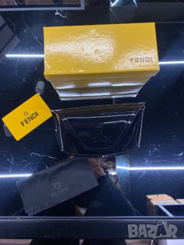 кутия, калъф и сертификат louis vuitton chanel christian dior burberry miu miu , снимка 13 - Слънчеви и диоптрични очила - 51450891