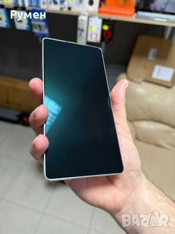 Samsung S25 Ultra Google акаунт / ЗАКЛЮЧЕН, снимка 4 - Samsung - 53289636