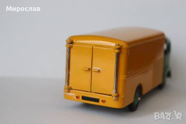 DINKY TOYS SIMCA CARGO КАМИОН МОДЕЛ КОЛИЧКА, снимка 7 - Колекции - 53142766