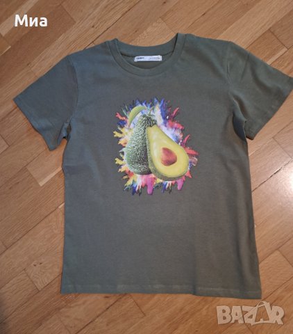 Дамска тениска с апликация., снимка 1