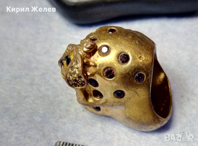 СТАР НЕО ГОТИК СТИЛ ПОЗЛАТЕН МЕДЕН ПРЪСТЕН ИНКРУСТИРАН с КАМЪНИ АМЕТИСТ и ЕМАЙЛ 40404, снимка 9 - Антикварни и старинни предмети - 51255525