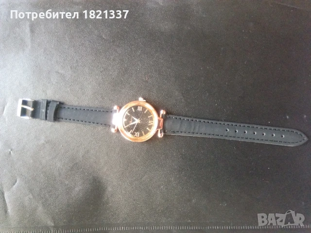 Дамски часовник , снимка 2 - Дамски - 50580698
