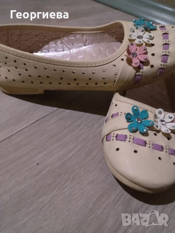 Детски обувки, снимка 2 - Детски обувки - 36547576