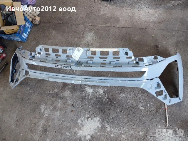 Броня предна оригинална 628224968R Renault capture e tech hibrid 2024, снимка 5 - Части - 50032972