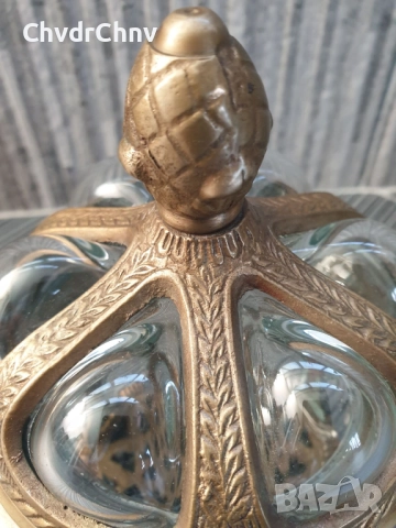 Стара италианска бронзова-стъклена кутия с капак 18см/бижутерка-бонбониера-захарница, снимка 5 - Антикварни и старинни предмети - 52967125