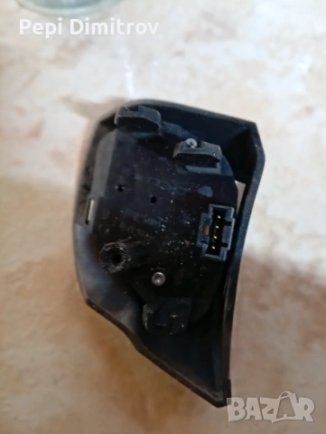 Превключвател за круиз контрол с номер на част 13208858 Opel Zafira B astra H Vectra C, снимка 3 - Части - 53045122