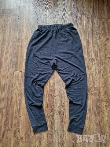 Страхотно мъжко спортно долнище NIKE размер S, снимка 5 - Спортни дрехи, екипи - 52354856