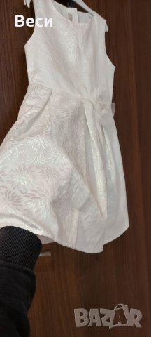 Бяла рокля 122-128, снимка 3 - Детски рокли и поли - 40736960