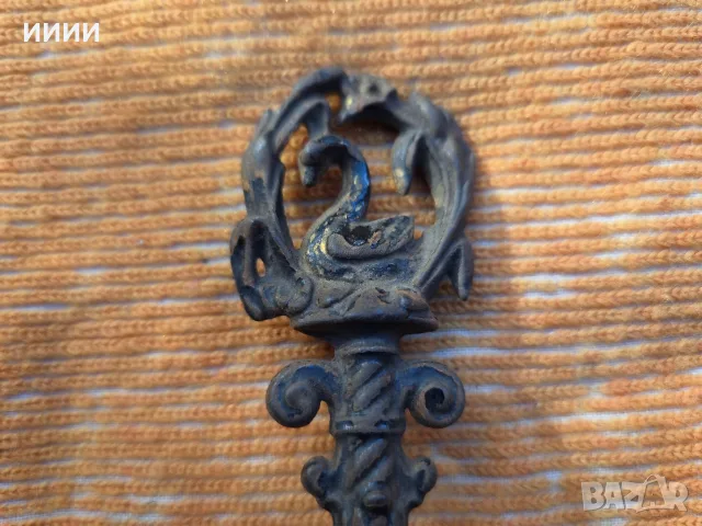Камбана звънец с дръжка, снимка 2 - Антикварни и старинни предмети - 56345837