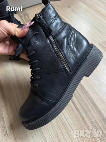 Оригинални дамски боти ест. кожа Bugatti! 37 н