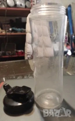 Jack Wolfskin шейкър бутилка за вода Бутилки за течности. В sport depot струва 60лв! Чаша за блендер, снимка 4 - Други - 52850490