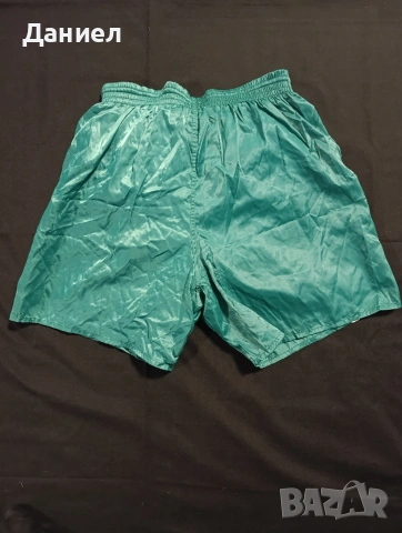 Винтидж шорти Adidas , снимка 4 - Къси панталони - 53967140