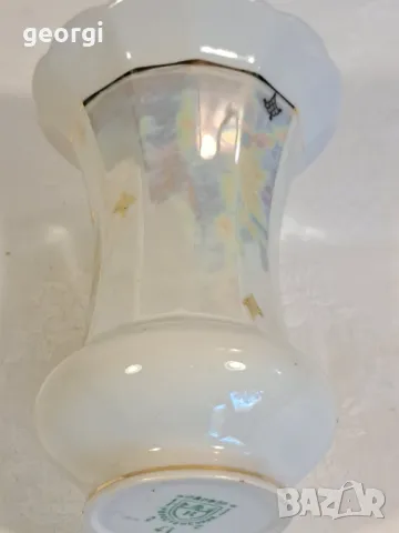Руска порцеланова ваза с цветя, позлата и перлен ефект Коростенский фарфор , снимка 6 - Вази - 47701016