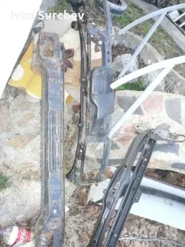 ОЧИЛАРКАТА ,ПРЕДНАТА ГРЕДА ДОЛНАТА ПАСАТ-2, снимка 12 - Части - 48966153
