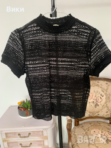 Дамска блуза в размер S, снимка 2 - Блузи с дълъг ръкав и пуловери - 44518867