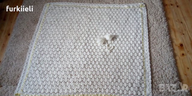 Ръчно плетено детско одеало 1.10/1.10 м., снимка 6 - Спално бельо и завивки - 34177207