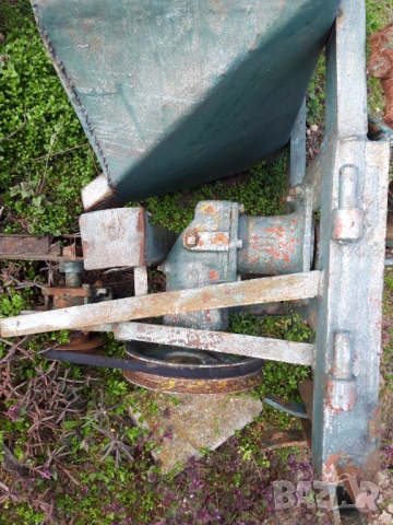 Трактор Владимировец Т25, снимка 9 - Селскостопанска техника - 54102081