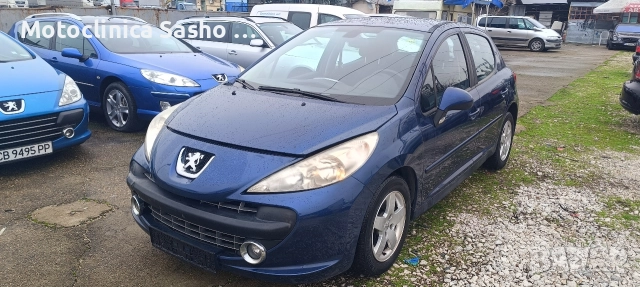 Пежо 207 1.6 HDi с климатроник и печка, снимка 2 - Автомобили и джипове - 52685104