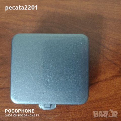 Продавам - оригинално капаче теглич предна броня за БМВ 6 Е63, снимка 2 - Части - 37792720