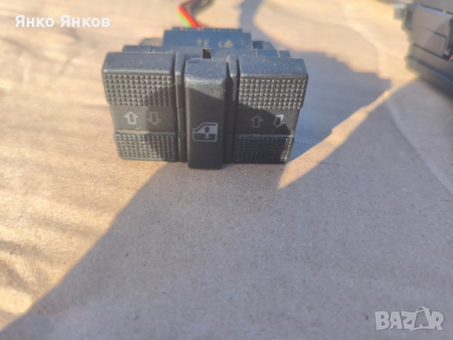 Части за Пасат 3 Б4 1.8 90 кс комби -94 г , снимка 15 - Части - 52402759