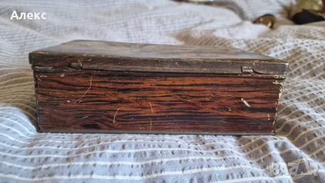 Антична метална кутия, 1940г, снимка 5 - Антикварни и старинни предмети - 40059546