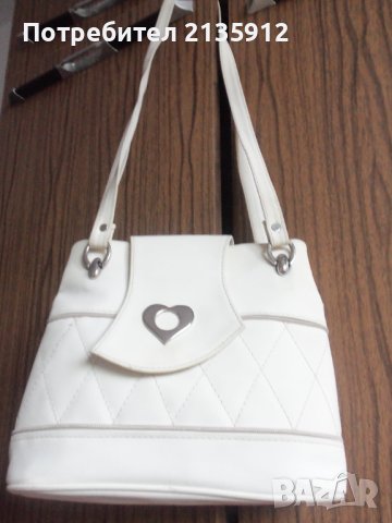 Дамска чанта, снимка 7 - Чанти - 42135429