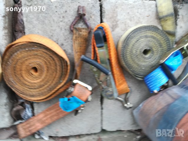 колани и тресчотки по 15лв броя 1002210814