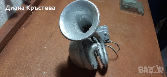Стара тромба (клаксон), снимка 4 - Антикварни и старинни предмети - 39887535
