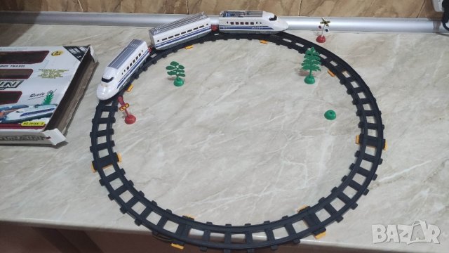 Детско влакче Train auto run expresss , снимка 3 - Влакчета, самолети, хеликоптери - 42462930