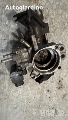 Дроселова Клапа за Toyota Yaris - 22210-03010 / 89452-0D010