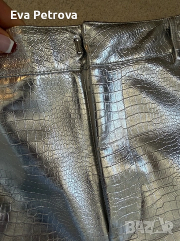 Кожен панталон сив  питон принт 27 S, снимка 5 - Панталони - 54341569